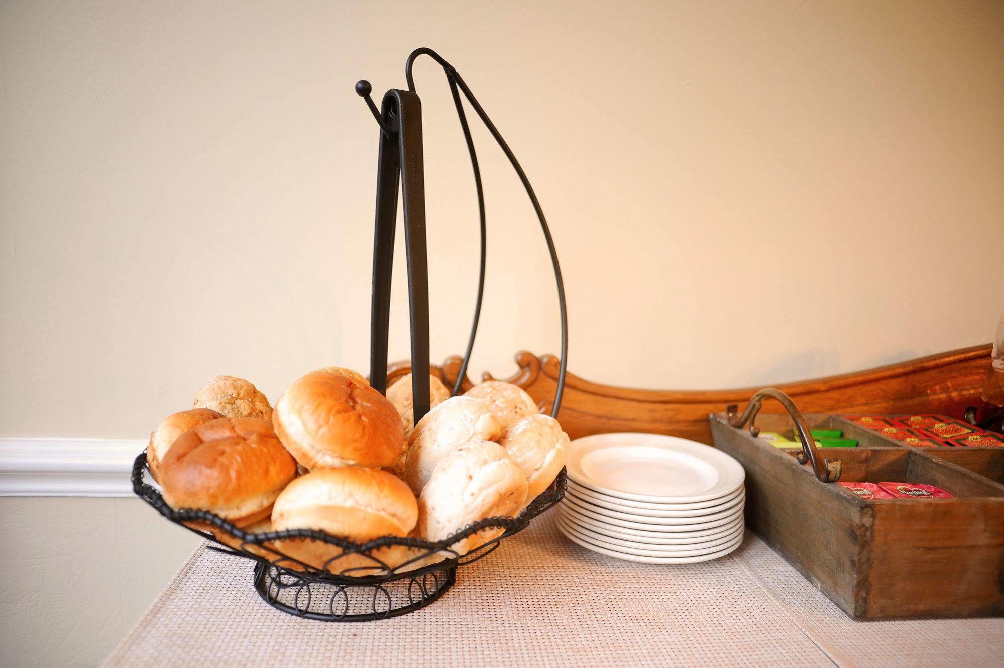 Chestnuts Guest House (Adults only) Windermere Extérieur photo