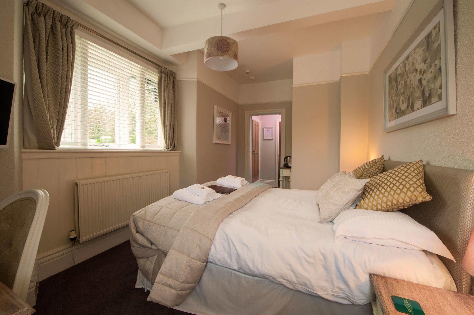 Chestnuts Guest House (Adults only) Windermere Extérieur photo