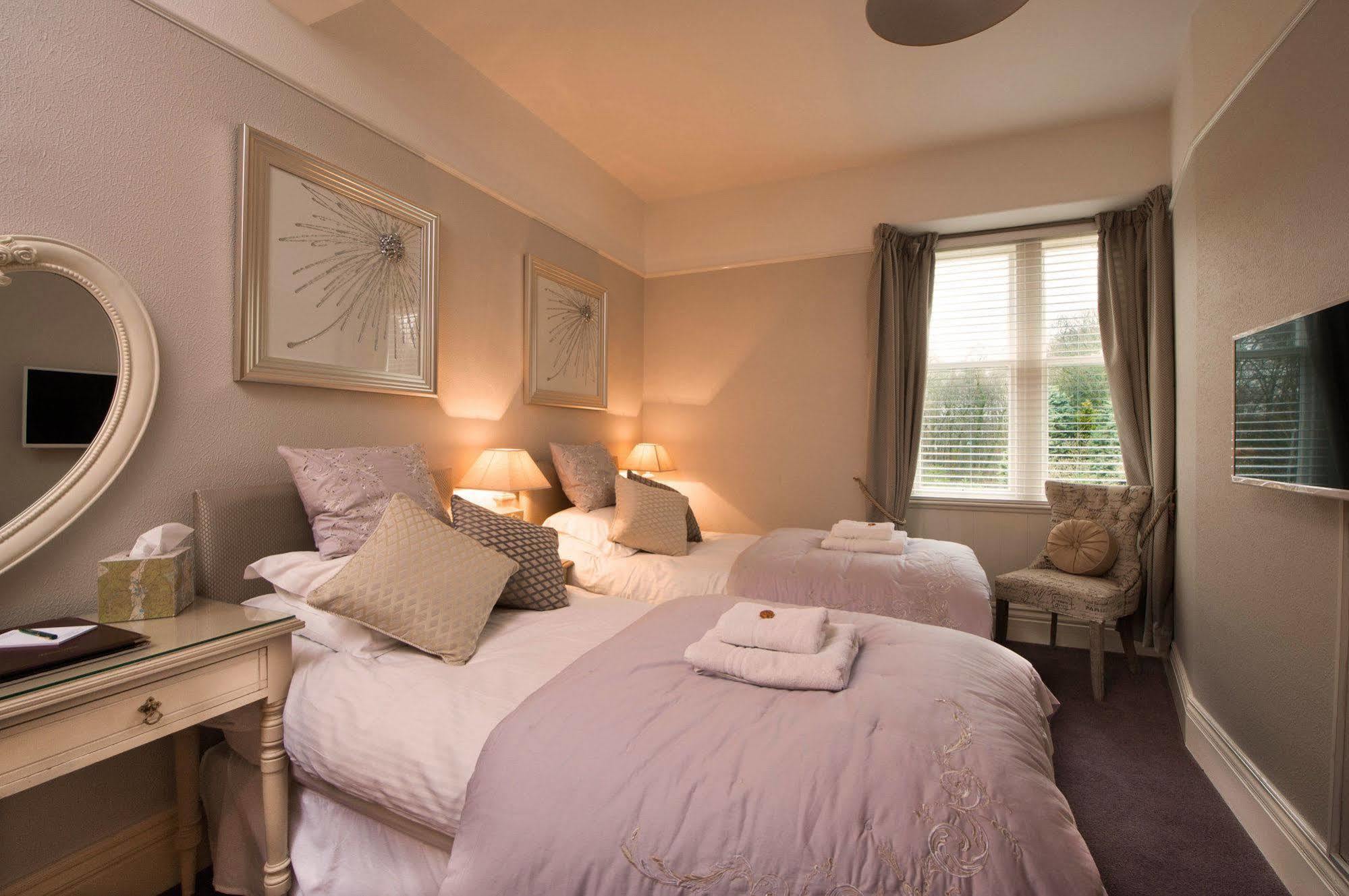 Chestnuts Guest House (Adults only) Windermere Extérieur photo