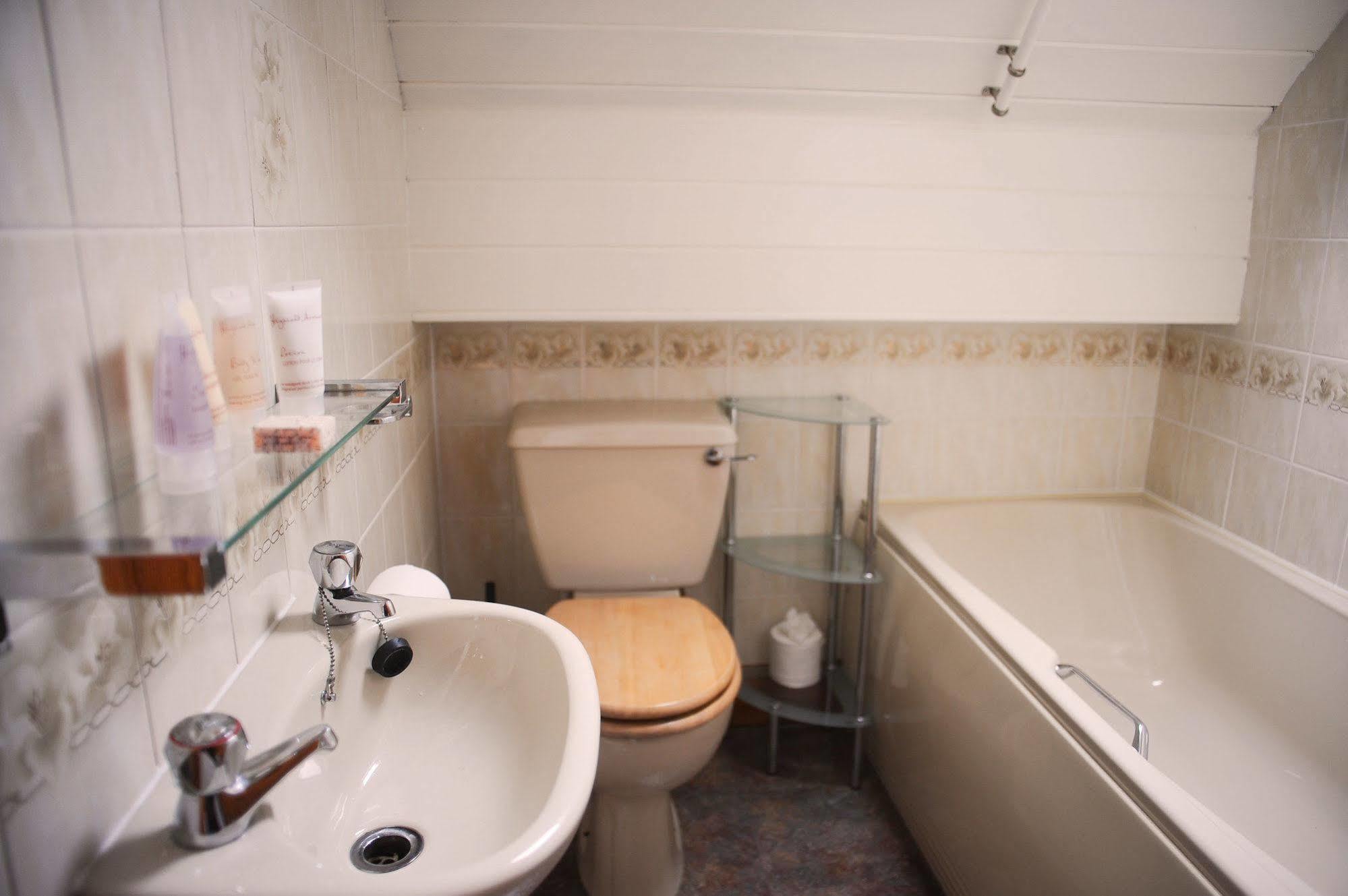 Chestnuts Guest House (Adults only) Windermere Extérieur photo
